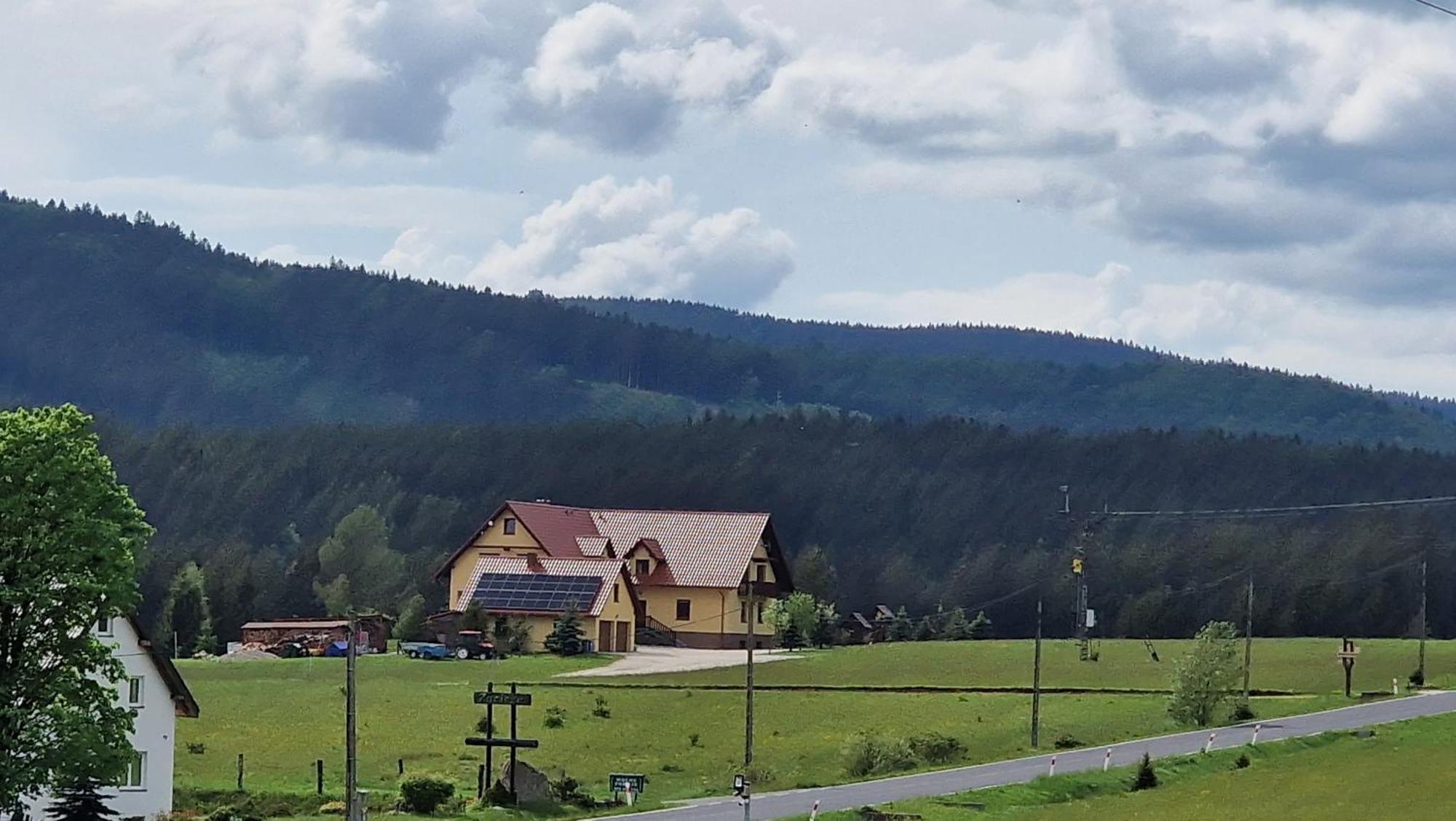 Villa All Season Klimatyzowany Dom Przy Szlaku Z Prywatnym Tarasem I Widokiem Na Gory Orlickie - Sudety Sauna&Jacuzzi, Skalne Miasto